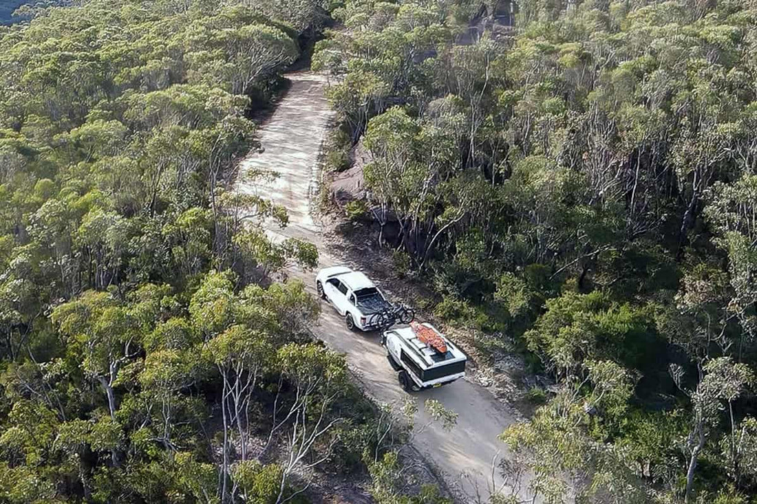 Premium Camper Trailer Caravan 1-3 Person Travel Trailer with Lavatory